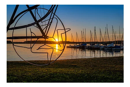 Geflügeltes Fahrrad am Rothsee