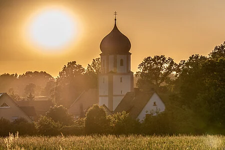 Pfarrkirche Mariä Geburt Jahrsdorf