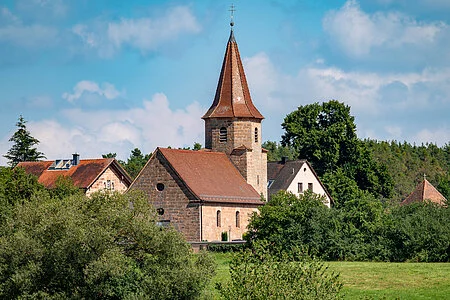 Filialkirche St. Walburga Heuberg